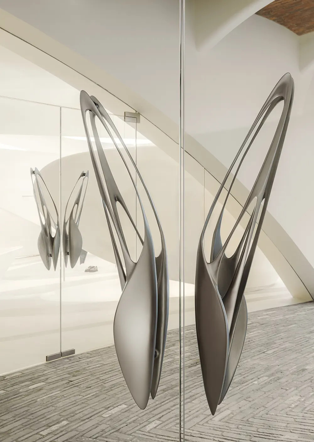 Marisfrolg Showroom by Zaha Hadid Architects