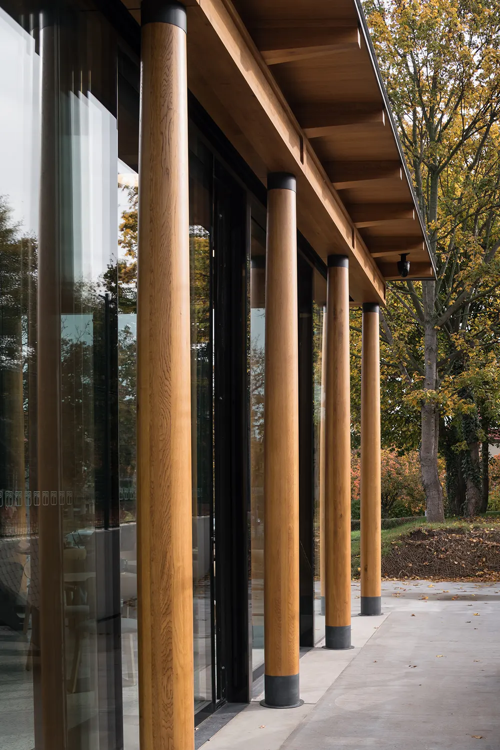 Beseda Ořechovka Tennis Club by Pavel Hnilička Architects+Planners