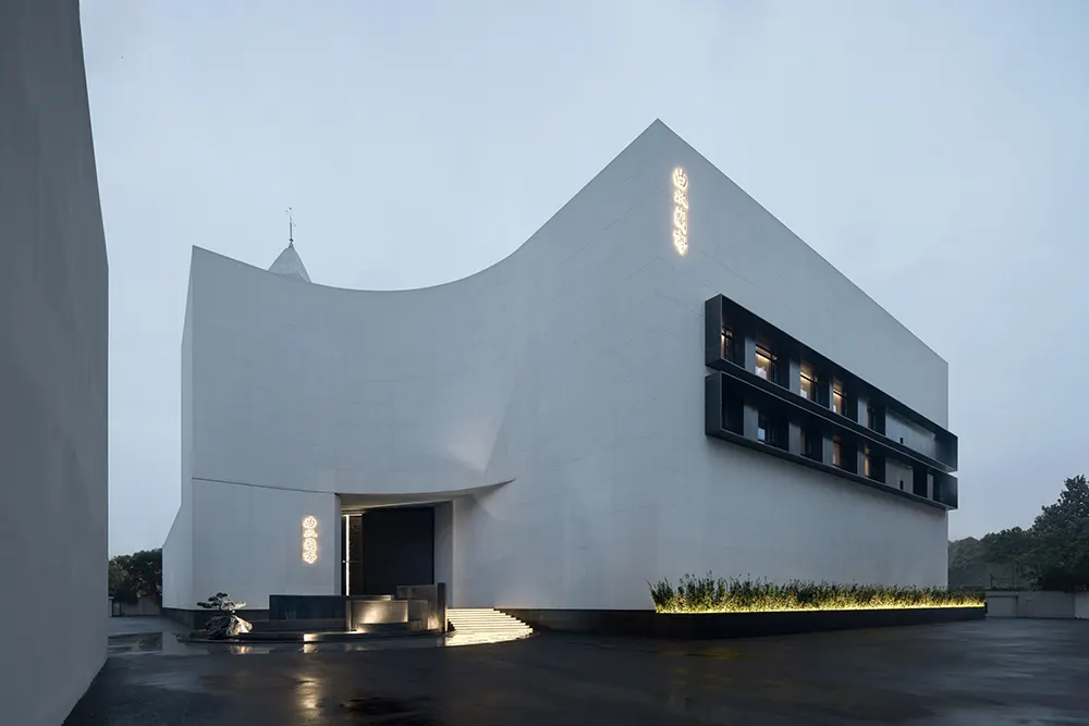 Qushui-Lanting Resort Hotel by DJX Design