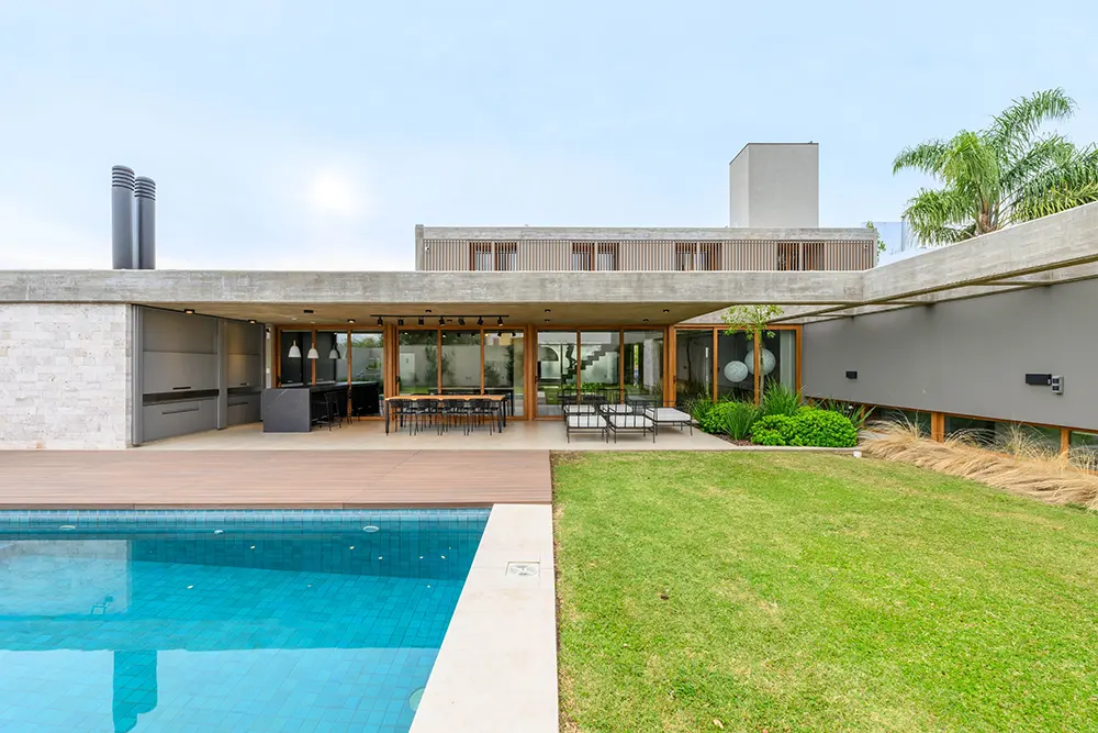 Casa Galera by Karlen + Clemente Studio