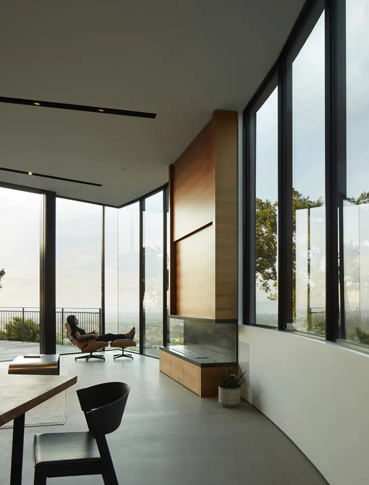 Round House