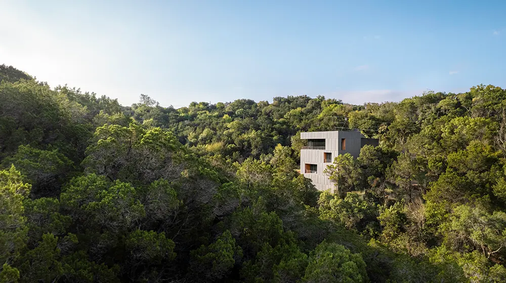 Falcon Ledge Residence by Alterstudio Architecture