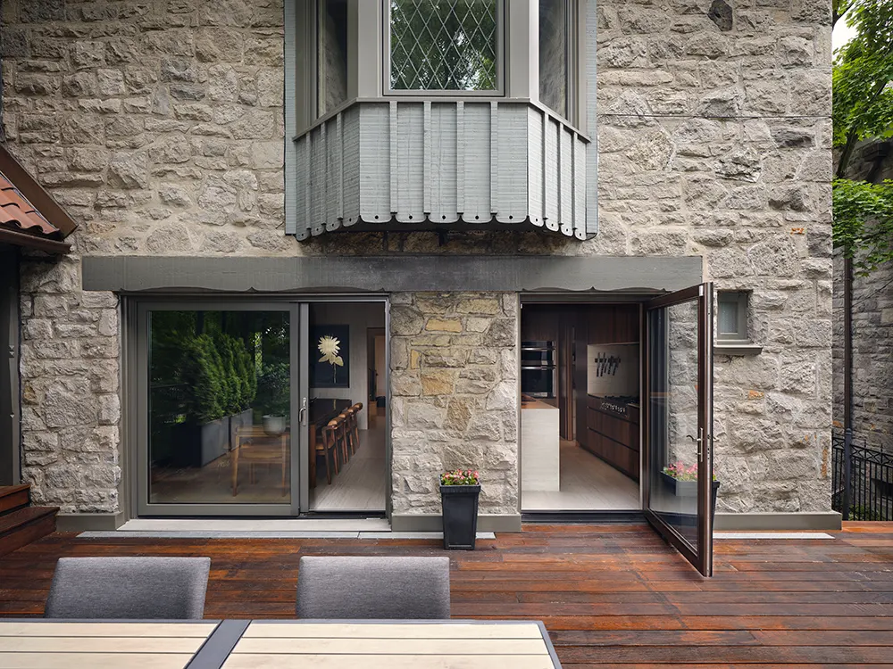 Maplewood Residence by Salem Architecture