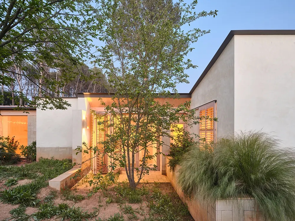 Butterfly House by Tallerdarquitectura