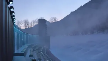 moncler grenoble set design