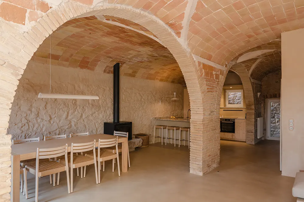 La Fusteria Residence by Clara Crous Arquitectura