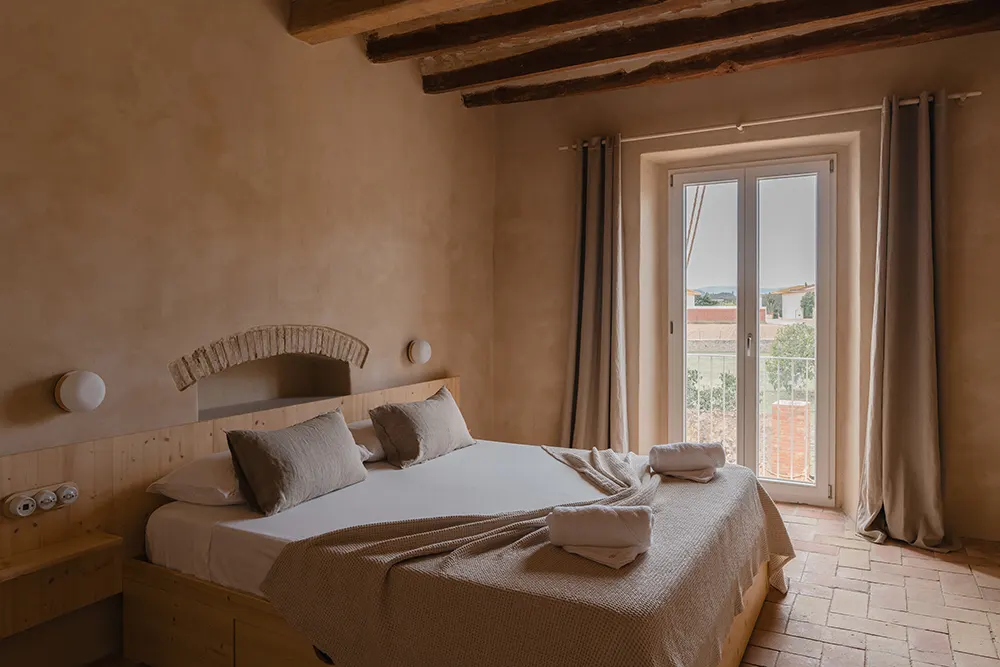 La Fusteria Residence by Clara Crous Arquitectura