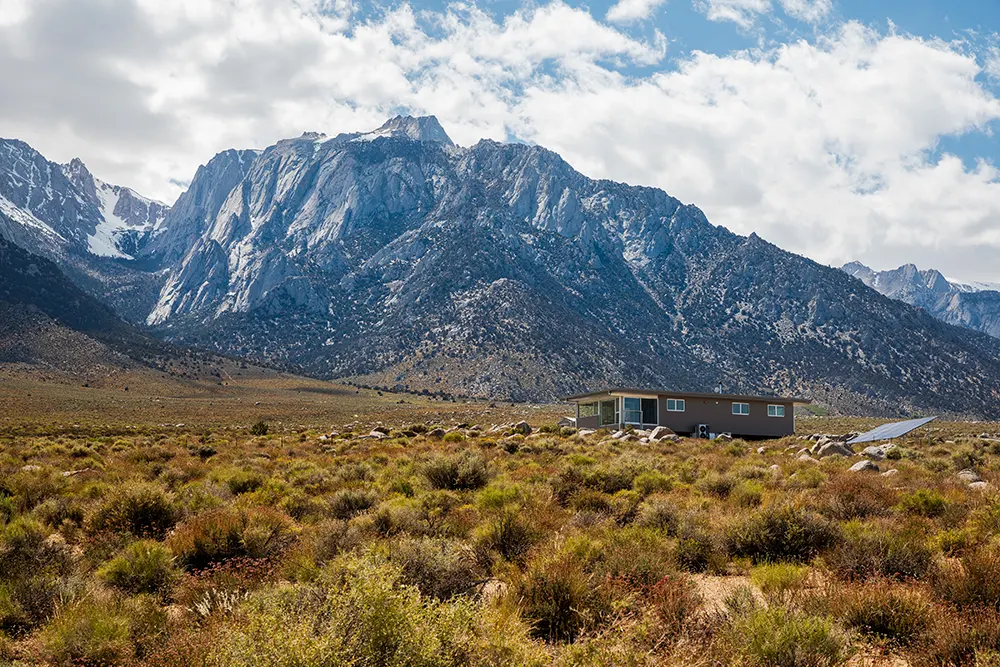Off-Grid Residence by Linda Taalman