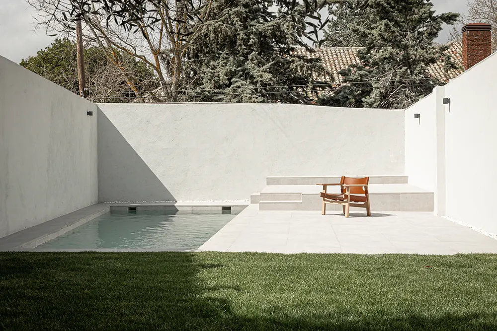 Casa AT by UNODE Estudio