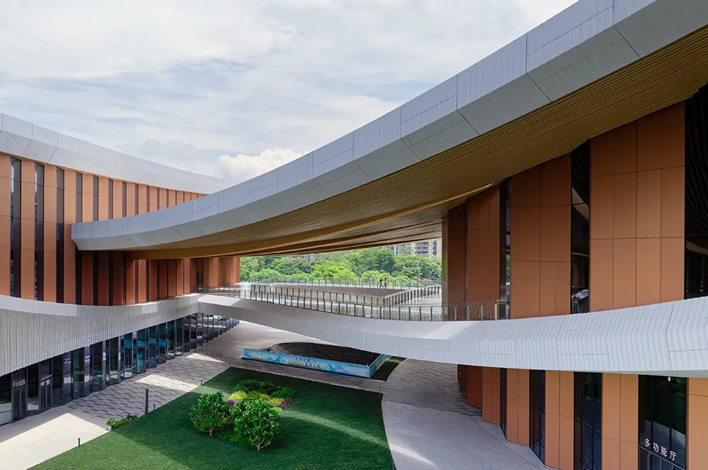 ZHA Dongguan Cultural Center
